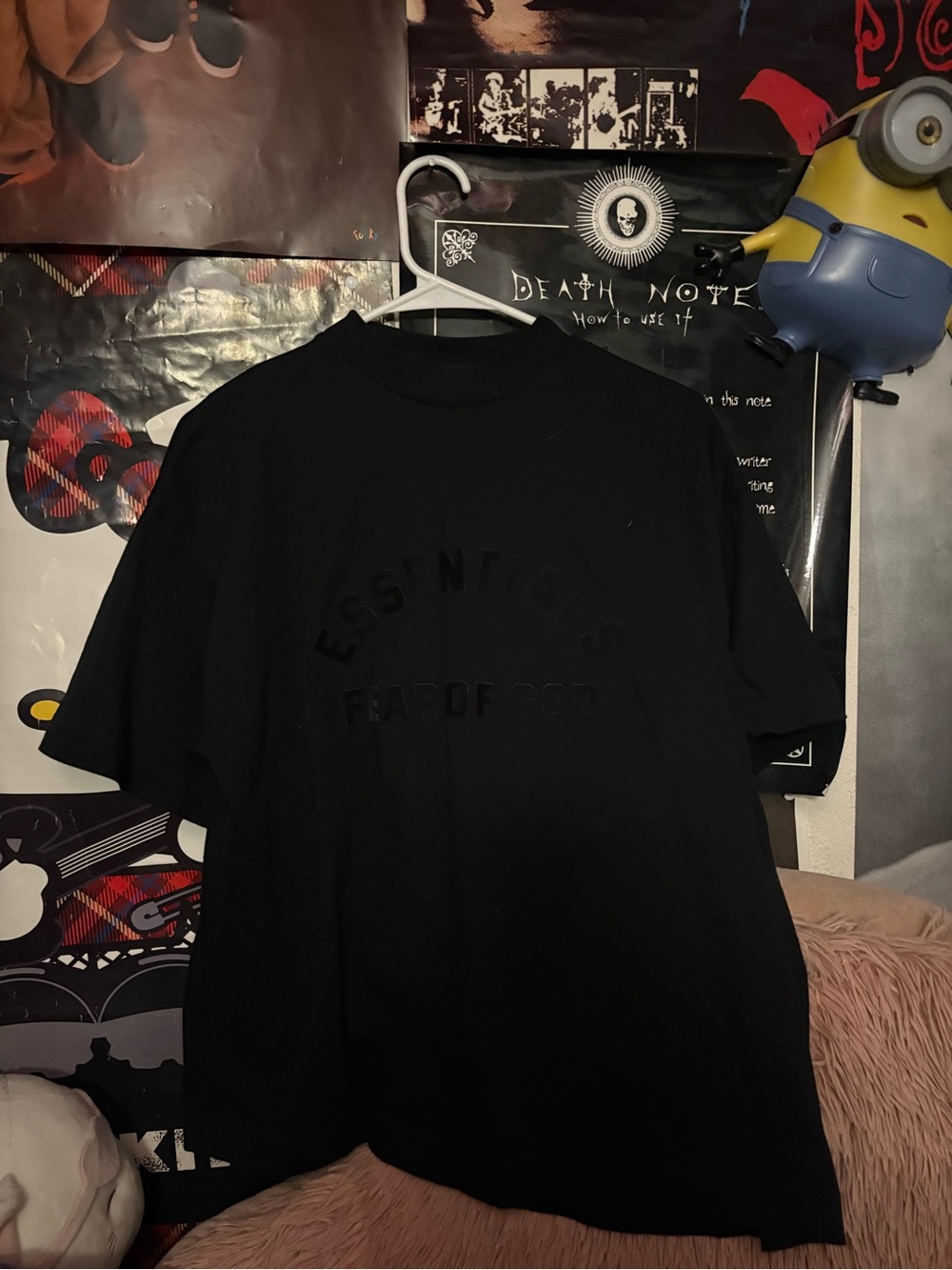 Black essentials tee shirt
